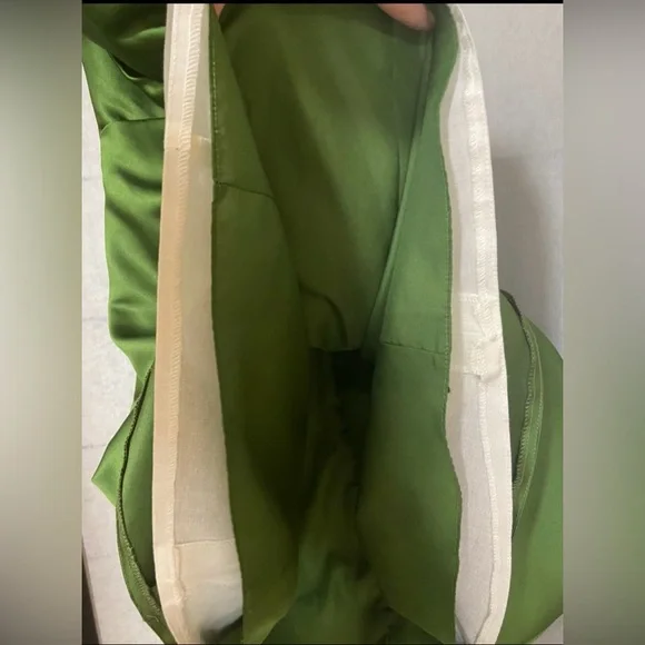 Madison Collection Prom Dress - Picture 7 of 9